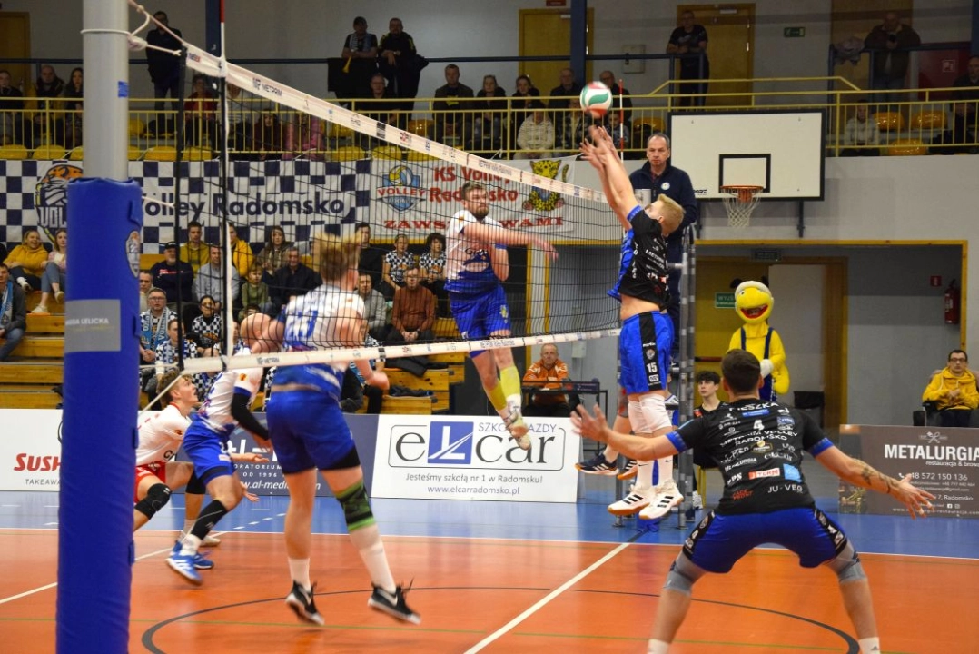 METPRIM Volley Radomsko z 15. zwycięstwem w III lidze