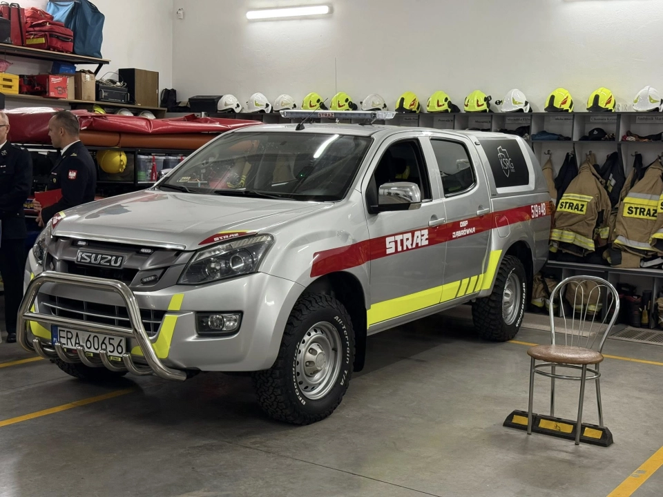 Nowy rozdział w historii OSP Dąbrówka. Jednostka zyskała nowoczesne wyposażenie