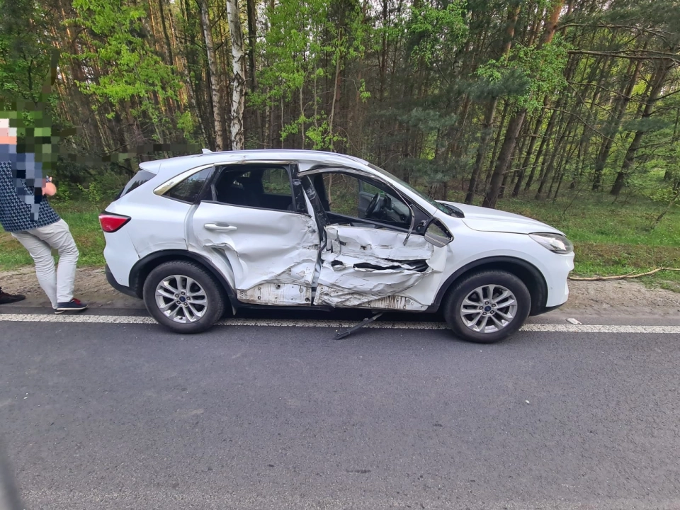 Wymusił pierwszeństwo i zderzył się z ciężarówką