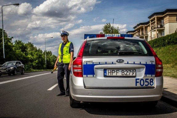 Już we wtorek – policyjna akcja „Bezpieczny powiat radomszczański”. Będą wzmożone kontrole z ziemi i powietrza!