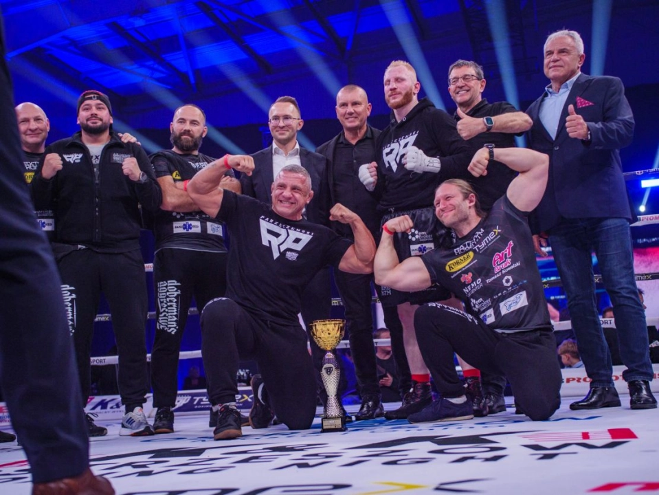 KIK Ostrzeszów Boxing Night: pewna wygrana Roberta Parzęczewskiego
