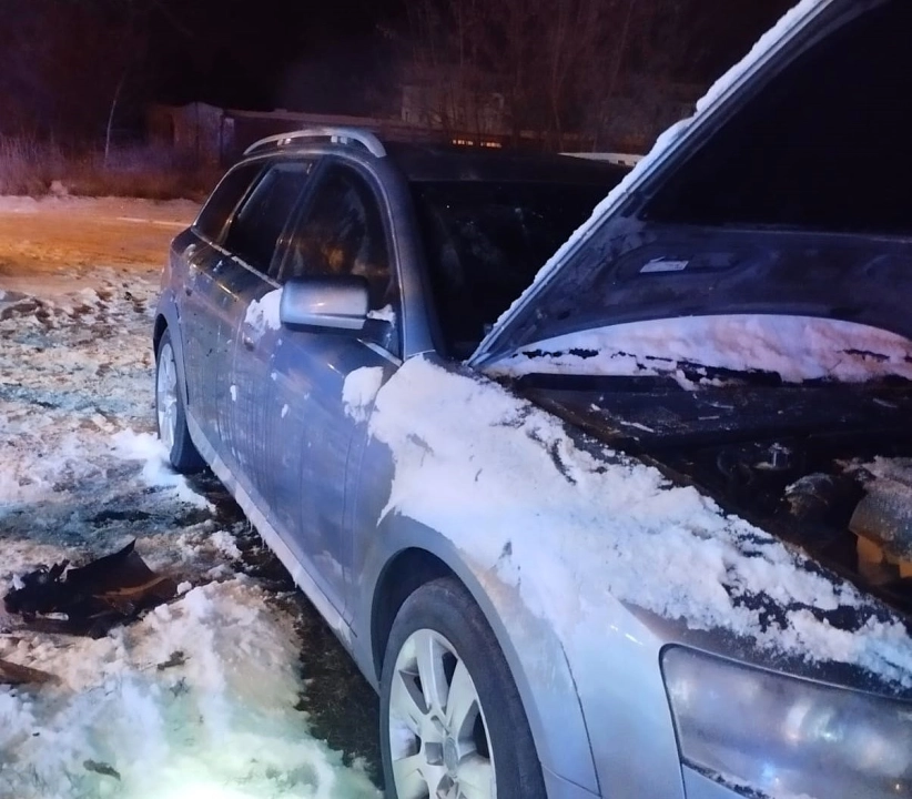 Audi spłonęło na ulicy Starowiejskiej w Radomsku