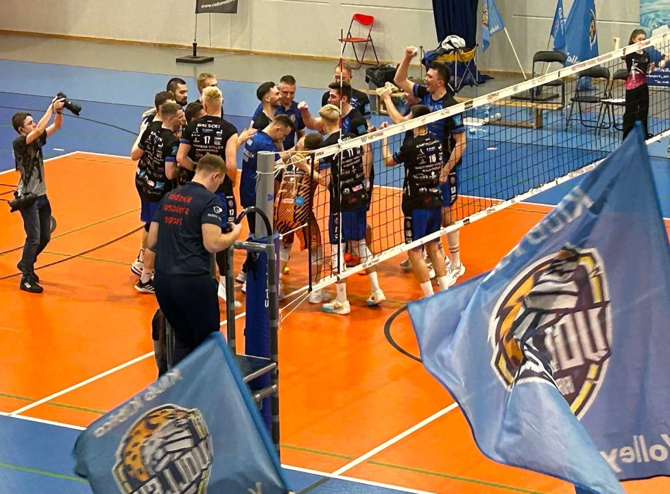 Zacięta walka w Radomsku. METPRIM Volley pokonuje Resursę Łódź po tie-breaku