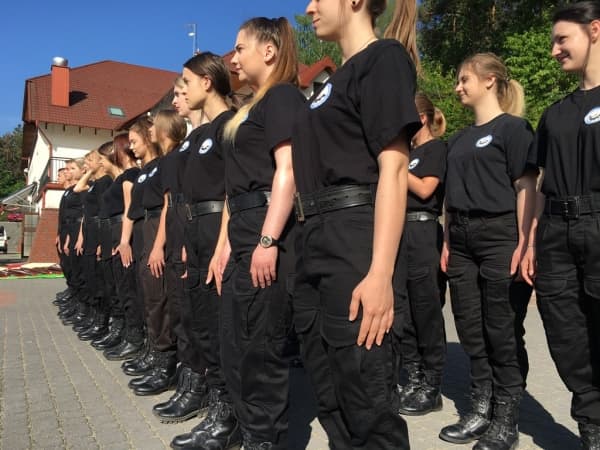 Manewry klasy mundurowej Mechanika