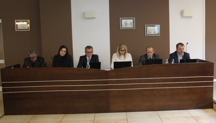 Ministerstwo Rodziny chce wyjaśnień od starosty w sprawie rodziny ze Strzałkowa