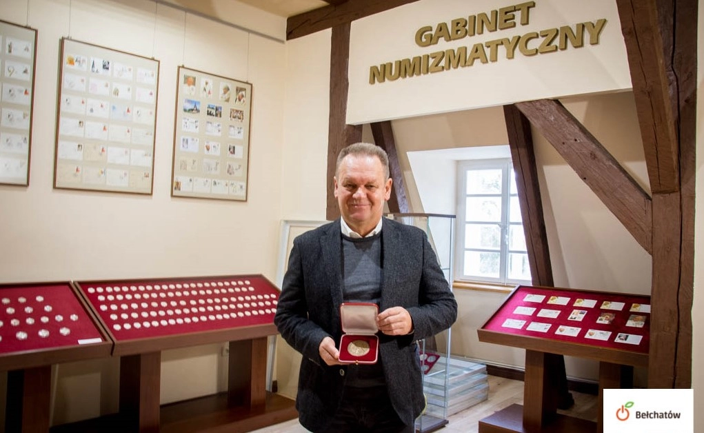 Bełchatów: w muzeum powstał gabinet numizmatyczny