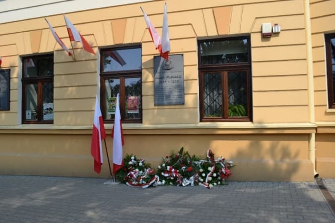 Obchody Święta Wojska Polskiego  2016 w Radomsku. Program 
