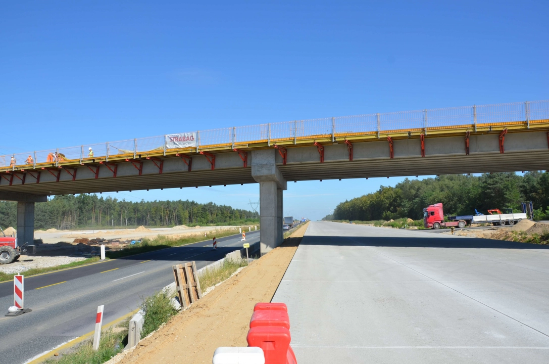 3 km nowej nitki autostrady A1 na odcinku Kamieńsk-Radomsko
