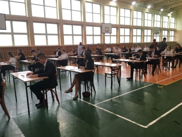 Wyniki egzaminów gimnazjalnych i ósmoklasistów w Radomsku