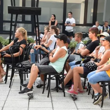 Koncert Enter Crvsh na zakończenie lata