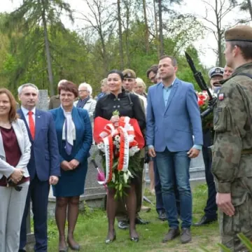 Uroczystości w Bąkowej Górze - oddano hołd Żołnierzom Wyklętym