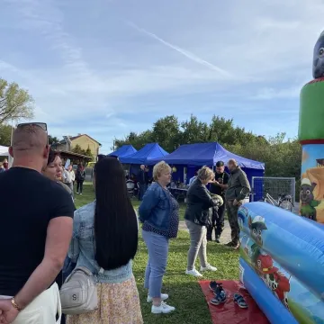 Okrajszów ma swój ekologiczny skwerek. Wielkie otwarcie z piknikiem