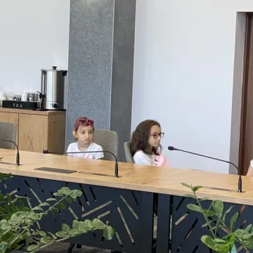 Energetyczne tornistry trafiły do pierwszoklasistów z Radomska