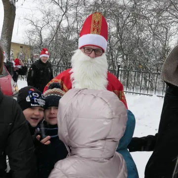 Święty Mikołaj odwiedził Strzałków