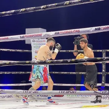 Korner Radomsko Boxing Night 2023. Robert Parzęczewski znokautował rywala