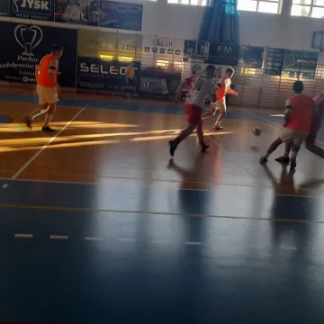 Puchar Niezdobywców Pucharów. Charytatywnie dla Filipka