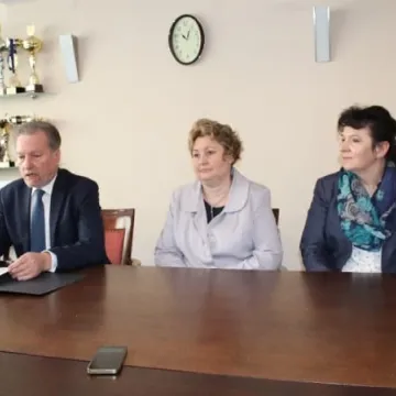 Frigo współpracuje z Drzewniakiem