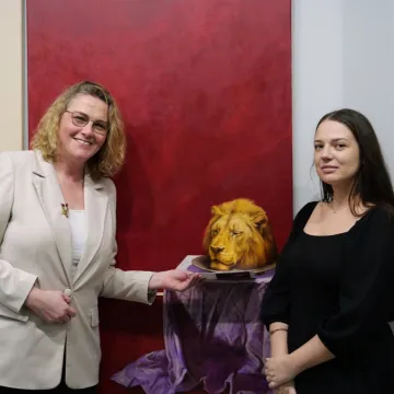 Wystawa Artura Wawrzkiewicza pt. „Ludzie (Nie) zwierzęta” w MDK