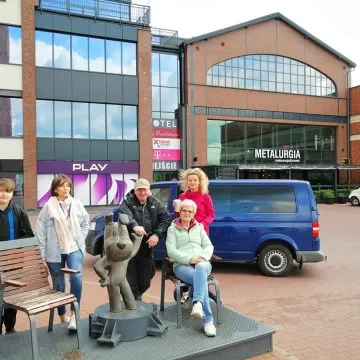 Kadry uchwycone w środku Polski i chłopskim skansenie