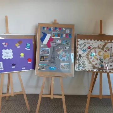 Charytatywna Frankofonia w Ekonomiku