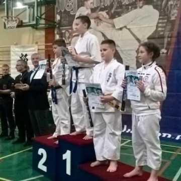 Grad medali karateków „Randori”