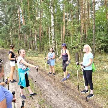 W gminie Radomsko rozpoczęły się marsze Nordic Walking