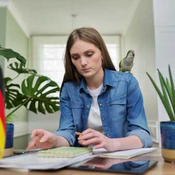 Praca bez języka w Niemczech – sprawdź alternatywy