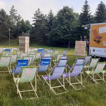 Letni seans w parku Solidarności w Radomsku