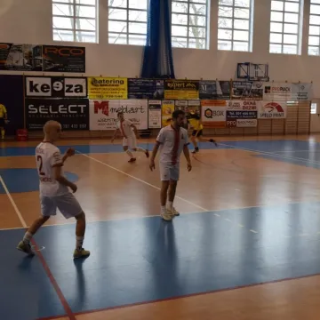 W Radomsku gra toczy się o Puchar Niezdobywców Pucharów