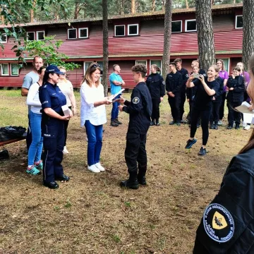 Klasy mundurowe rywalizowały na biwaku w Białym Brzegu