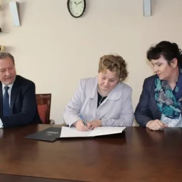 Frigo współpracuje z Drzewniakiem