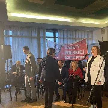 Tłumy na spotkaniu z Przemysławem Czarnkiem w Radomsku