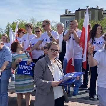 Rafał Trzaskowski: w Radomsku potrzebna jest mądra zmiana. Głosujcie na Łukasza Więcka!