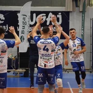 Pięć setów walki w Radomsku