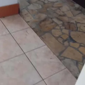 Woda w budynku mieszkalnym. Strażacy interweniowali w Białej Górze