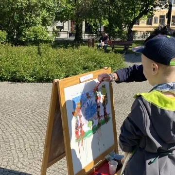 „Kocham moje miasto”. Wizje Radomska oczami przedszkolaków