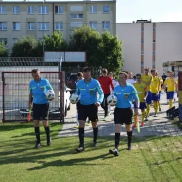 RKS wygrywa w meczu na szczycie 