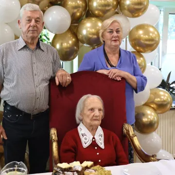 Wyjątkowy jubileusz w DPS. Pani Janina skończyła 100 lat