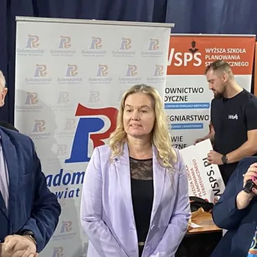 Tłumy maturzystów na targach w II LO w Radomsku