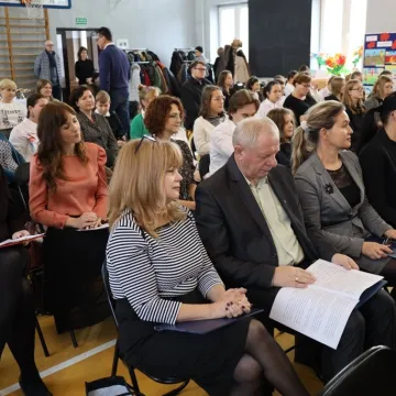 Czytanie z Mistrzem w PSP nr 4 w Radomsku