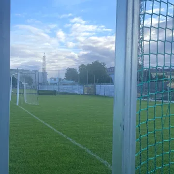 Stara trybuna zniknęła ze stadionu miejskiego