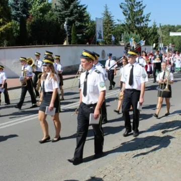 W podzięce Bogu za plony. Dożynki w Wielgomłynach