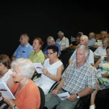 Śpiewem uczcili Powstańców Warszawskich