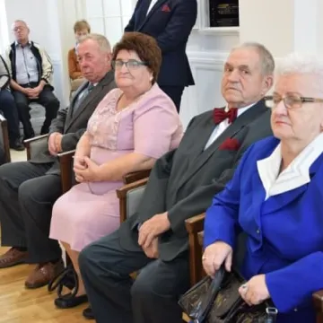 8 par obchodziło Złote Gody