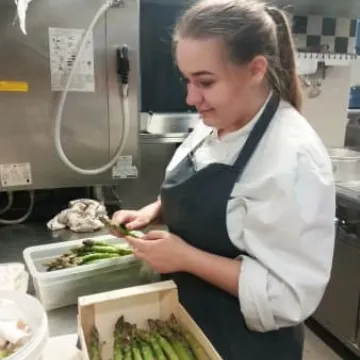 Hotelarze z Ekonomika kończą miesięczny staż we Francji