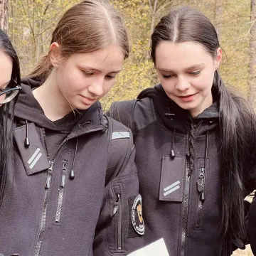 Manewry klas mundurowych ZSP 1 w Radomsku