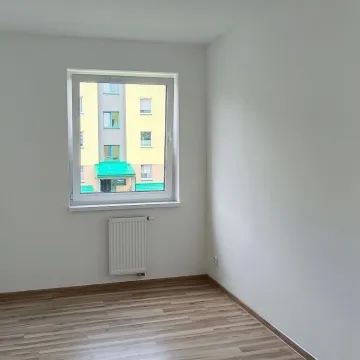 Najemcy odebrali klucze do swoich mieszkań przy Sadowej 7e w Radomsku