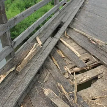 Most w Krzętowie zamknięty dla ruchu