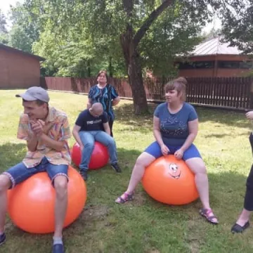 Podsumowanie programu „Leczymy lasem” fundacji Przyjazna Planeta