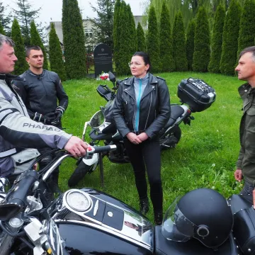 Rajd Motocyklowy Weteranów dotarł do powiatu radomszczańskiego